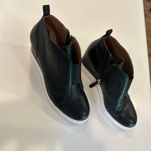 L Paolo black bootie wedge
